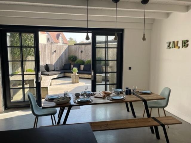 B&B Knokke-Heist - Authentiek vissershuisje Oud-Knokke - Bed and Breakfast Knokke-Heist