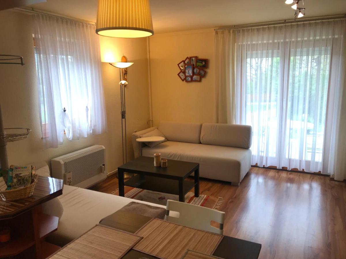 Appartamento con 2 Camere da Letto e Terrazza 