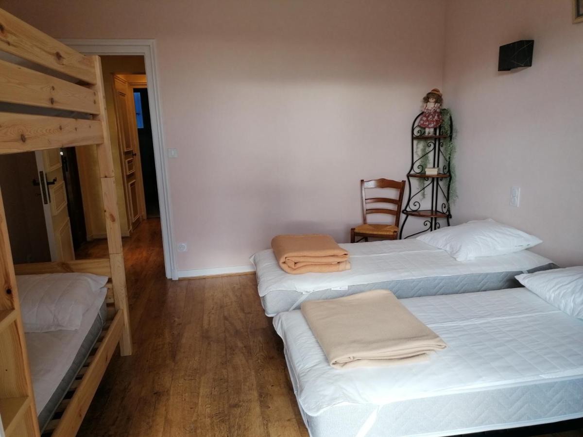 Familienzimmer mit Gartenblick