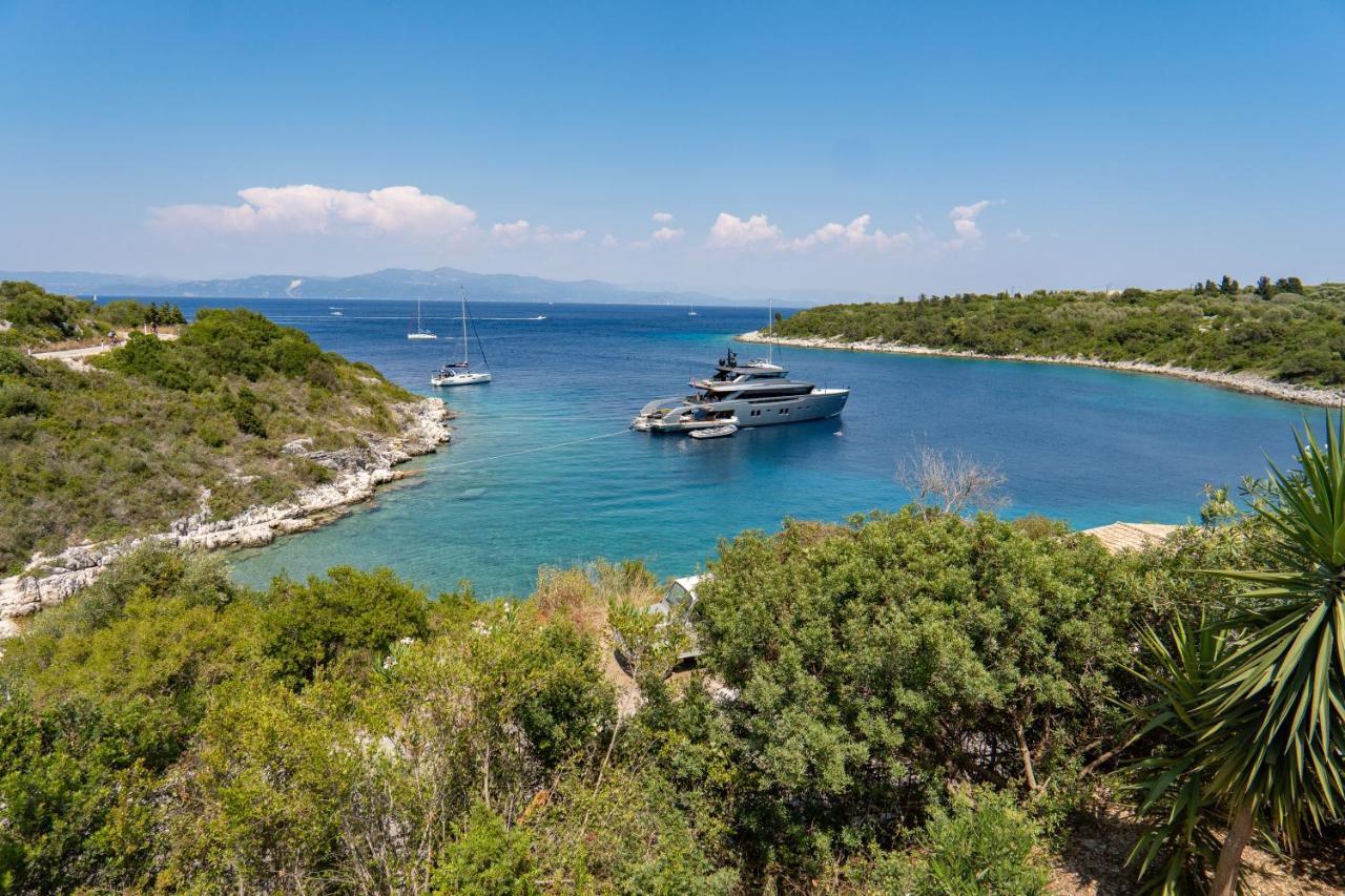 Jean Luc Villa by All About Paxos - B&B