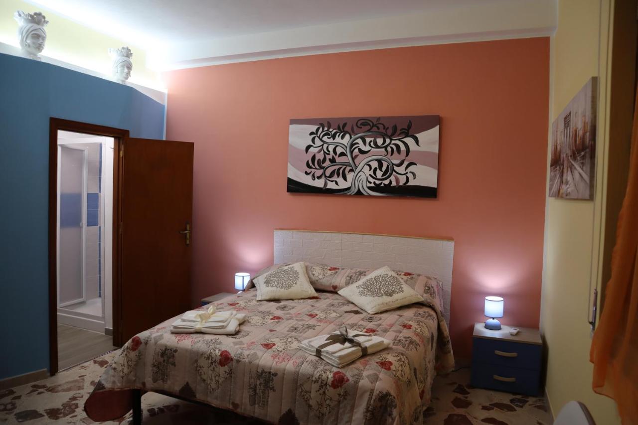 B&B San Mauro Castelverde - Casa Borgo Borrello - Bed and Breakfast San Mauro Castelverde