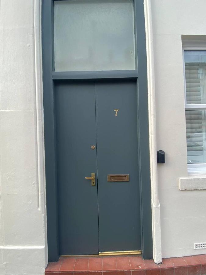 Dalmeny Street Apartment - B&B