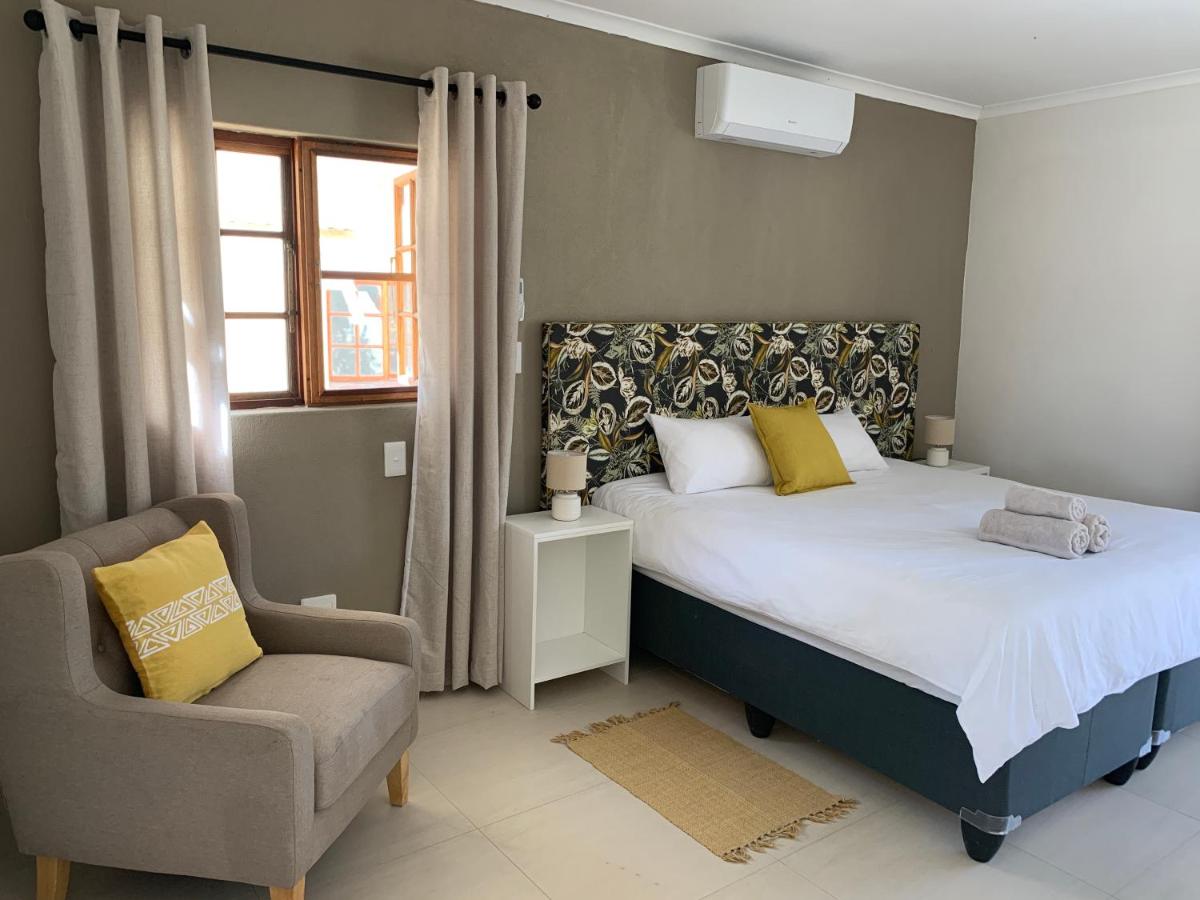 B&B Otjiwarongo - Otjibamba Lodge - Bed and Breakfast Otjiwarongo