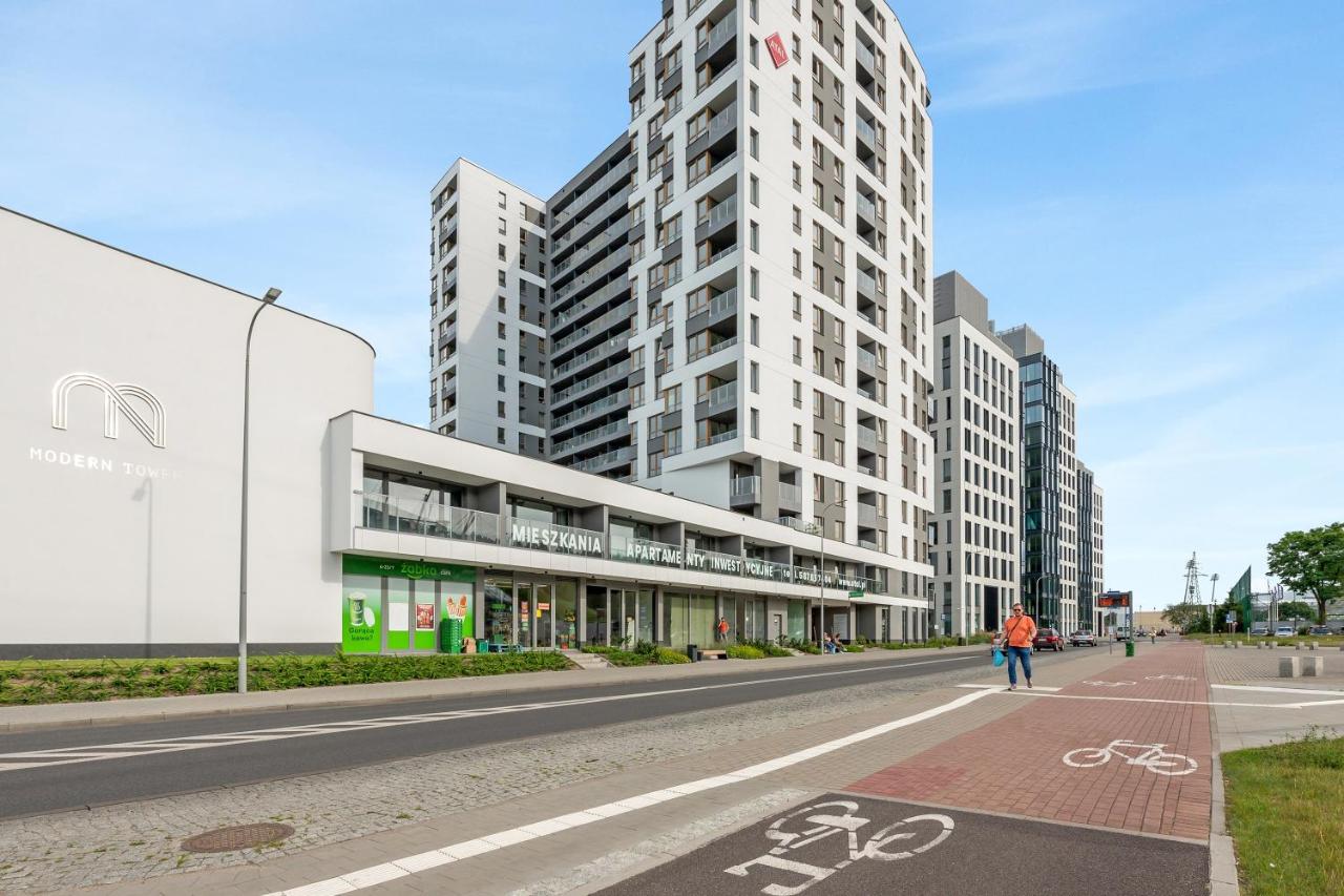 Gdynia Modern Tower & City View by Downtown Apartments - Chambres d’hôtes