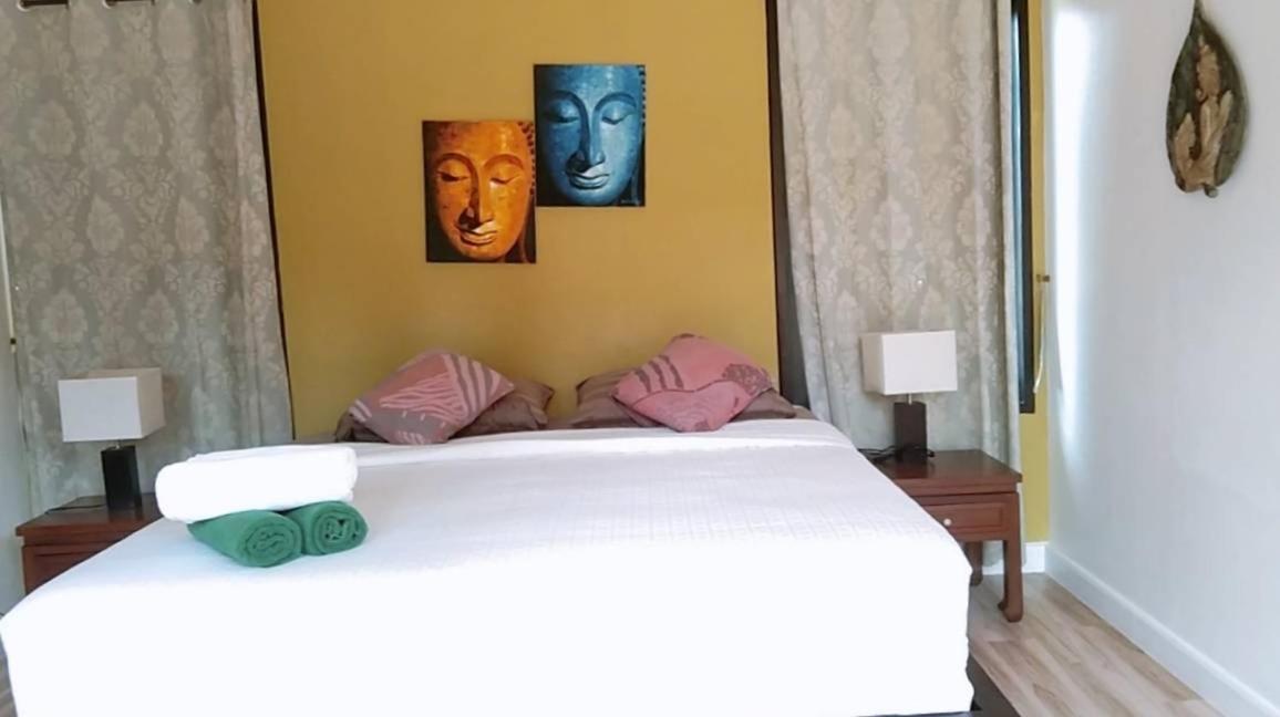 Deluxe Family Room with Pool Access