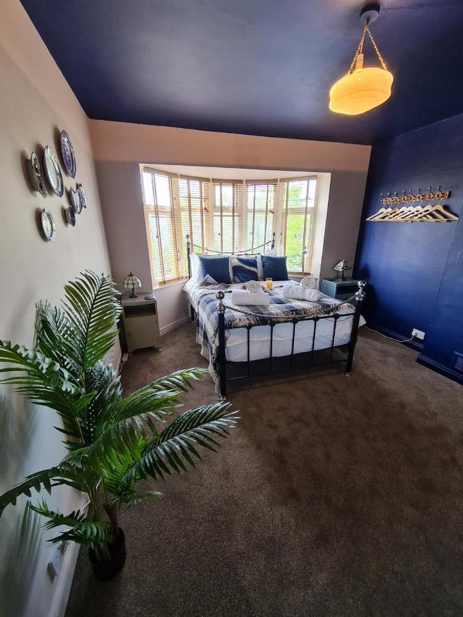 Rumer Hill House a unique boutique styled place to stay in Cannock close to A5 the McArthur Glen outlet - Ferienwohnung Great Wyrley