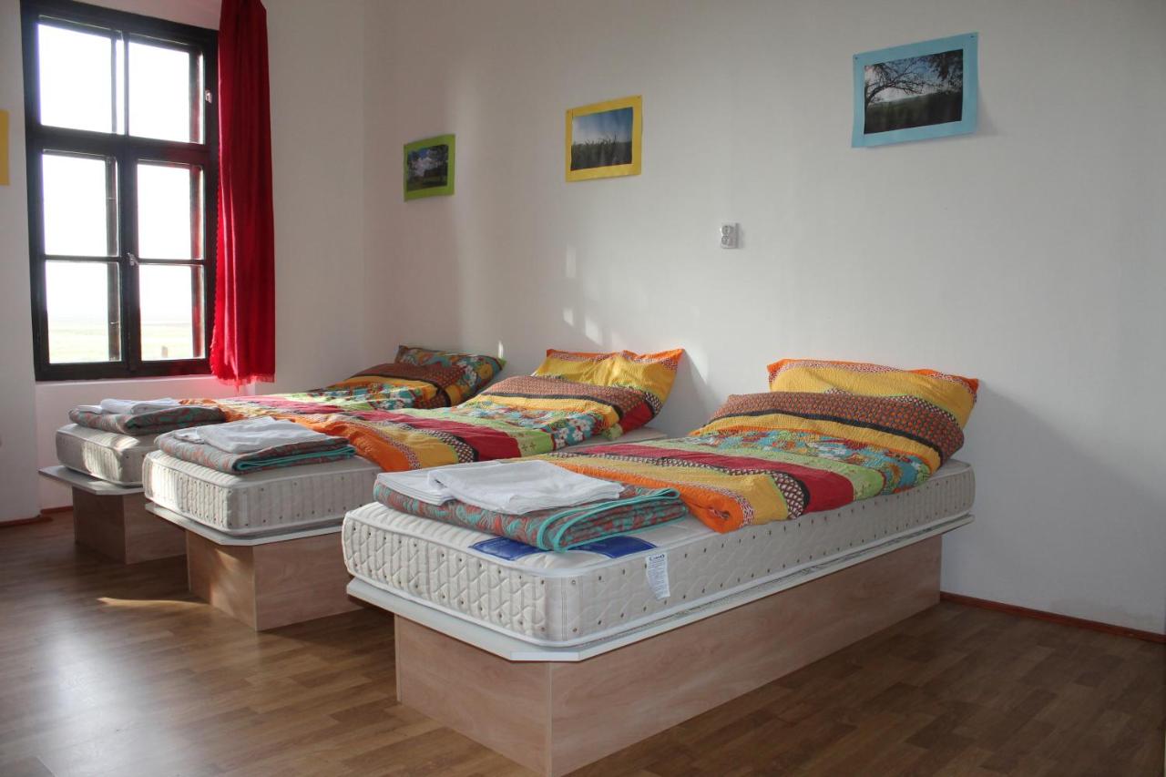 Vierpersoonskamer met Gedeelde Badkamer