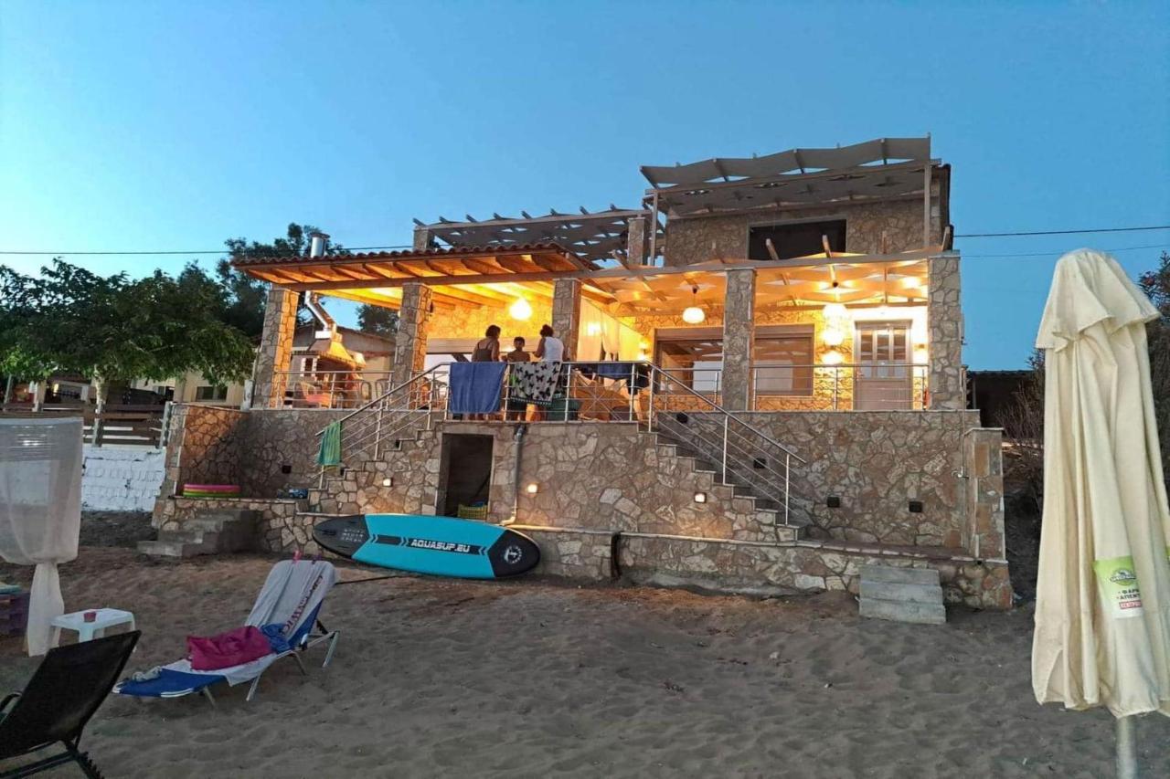 B&B Katákolo - Maritinas Stone House & Apartment On The Beach - Happy Rentals - Bed and Breakfast Katákolo