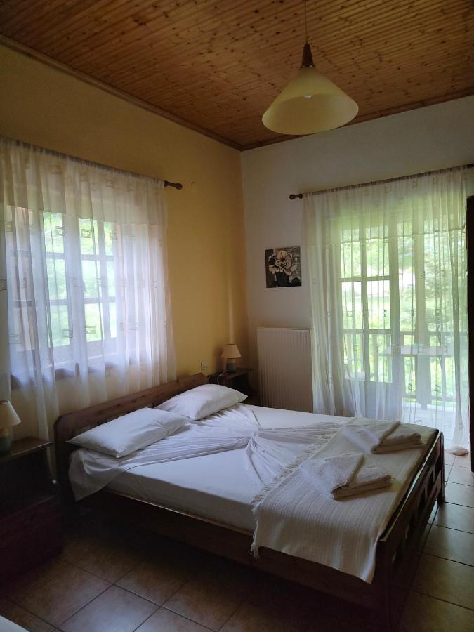 Double Room with Balcony and Garden View