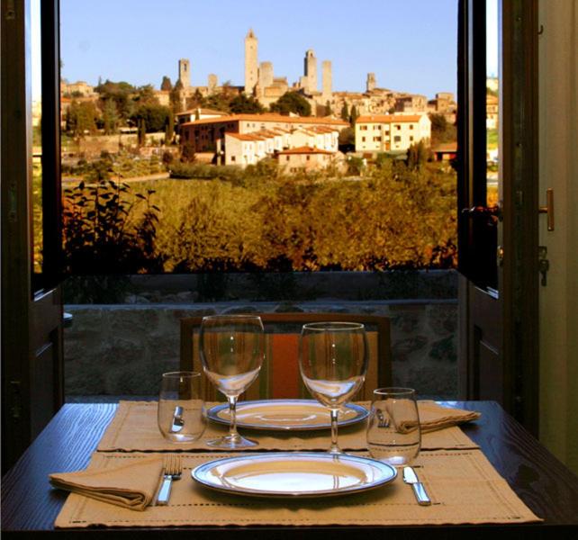 B&B San Gimignano - Locanda Viani - Bed and Breakfast San Gimignano