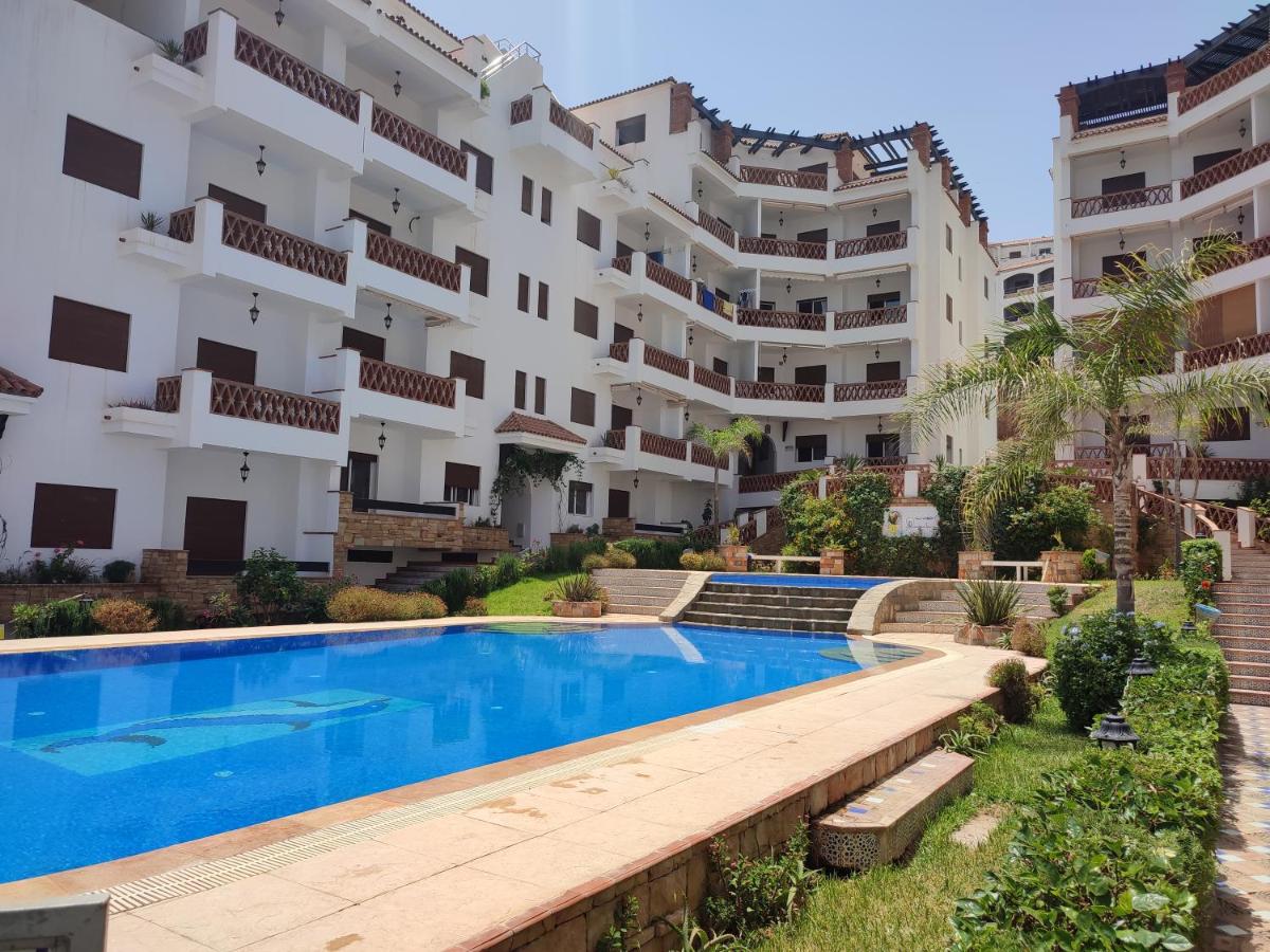 Residence Al Kasaba - Spacious apartment with swimming pool and direct access to sea - B&B