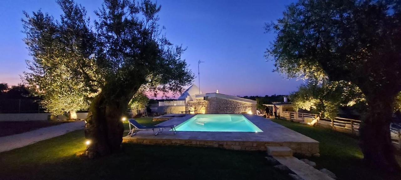 B&B Antonelli - Trulli Lisanna - Exclusive private pool and rooms up to 10 people - Bed and Breakfast Antonelli