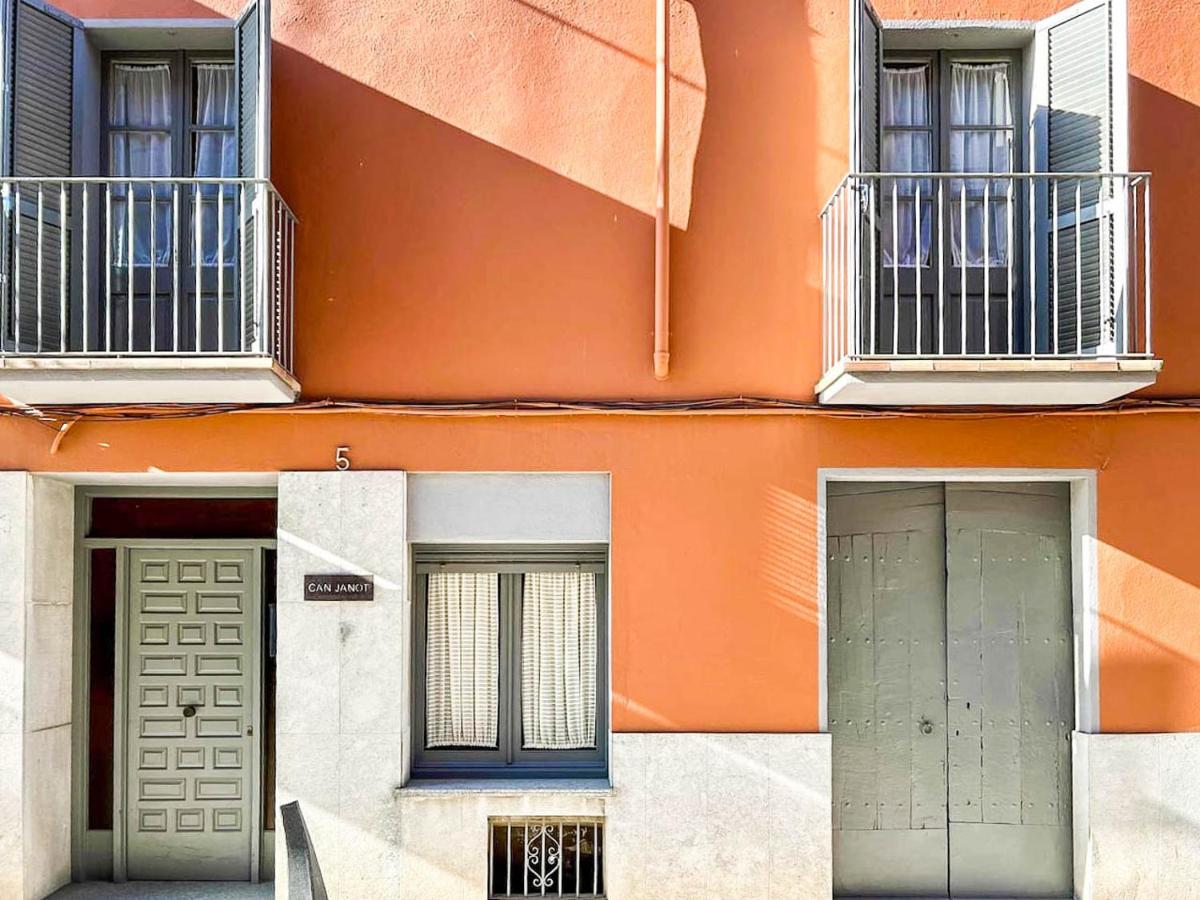 Can Janot - Casa con jardín cerca del lago - B&B