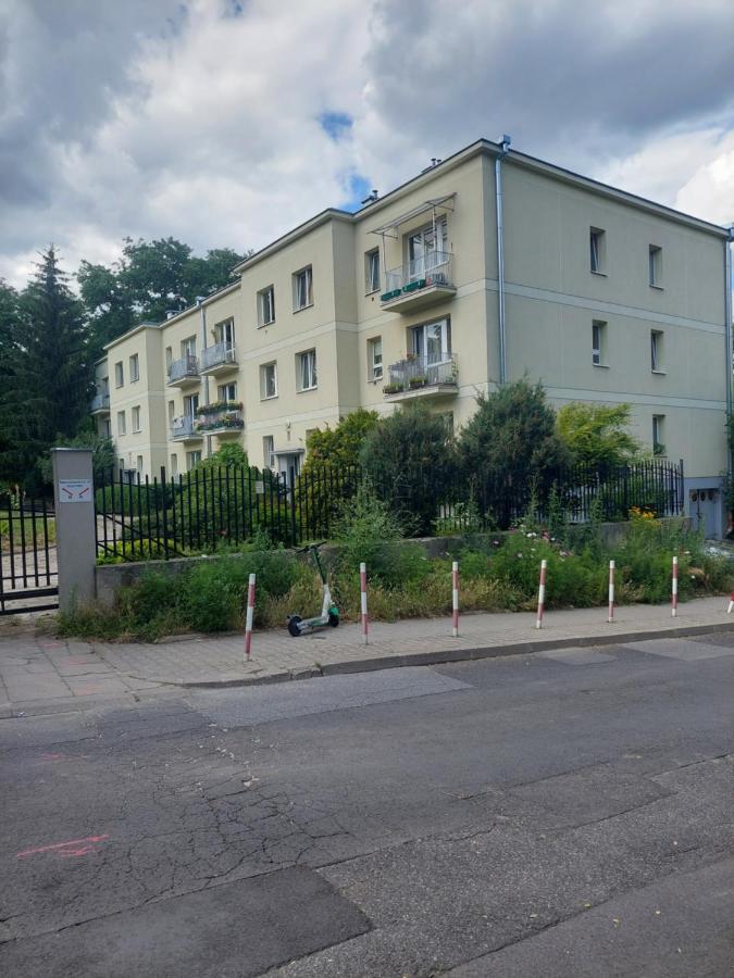 Inny Wymiar 2 - B&B Warsaw