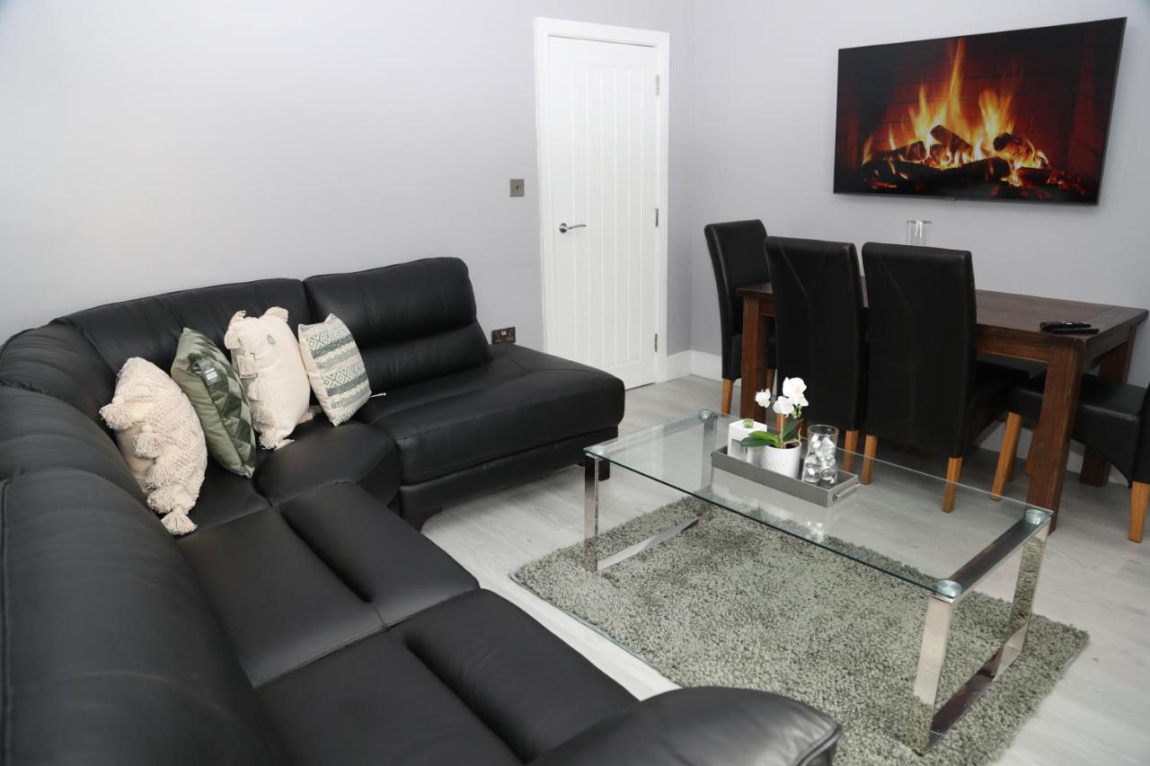 B&B Birmingham - Homely 1-Bed Apartment in Birmingham - Bed and Breakfast Birmingham