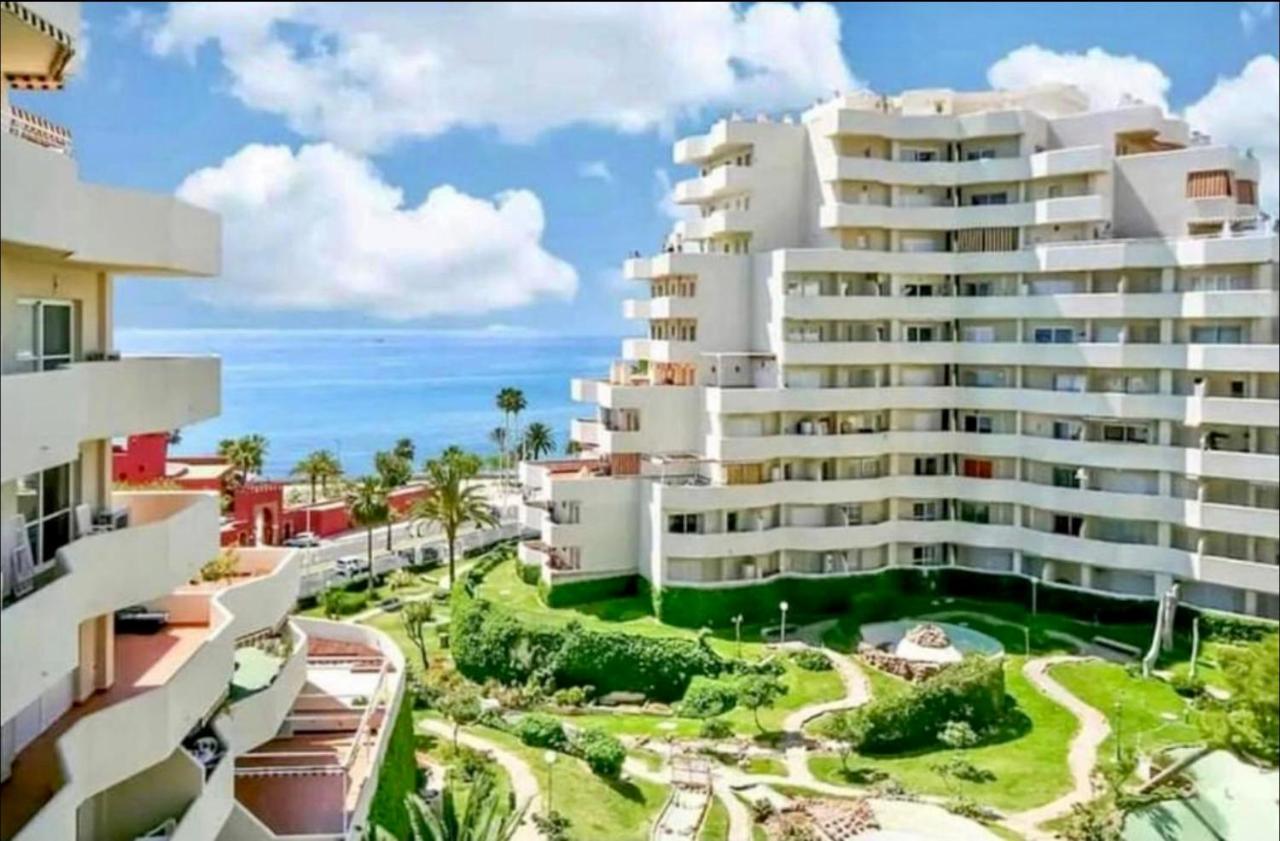 BenalBeach Casa Kito Relax 1ª Linea de Playa - B&B Benalmádena