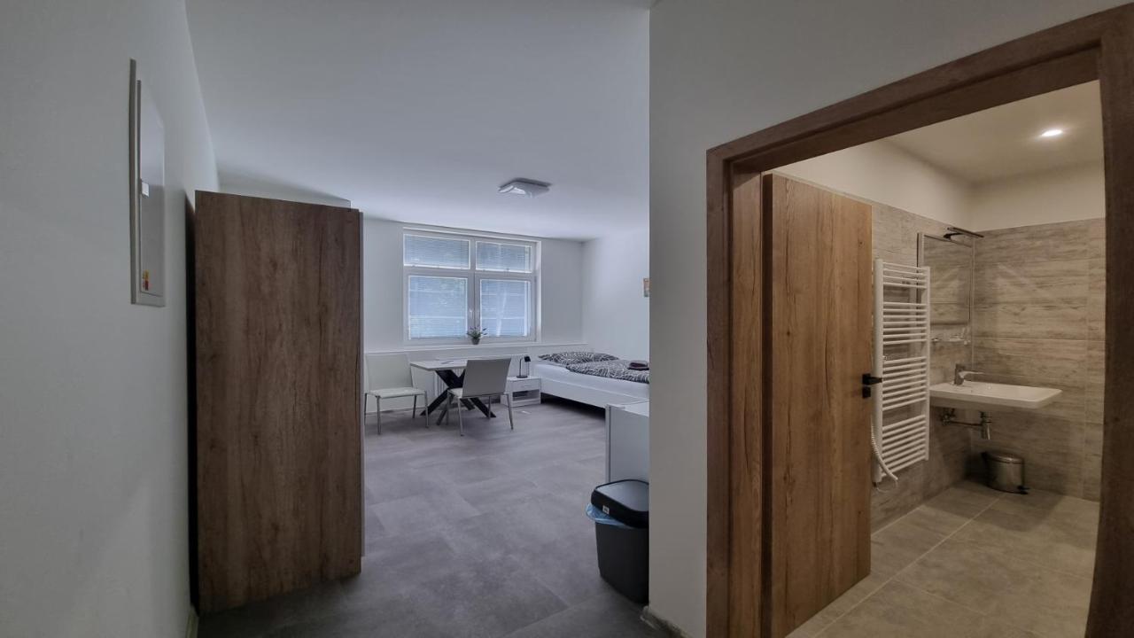 Einzelzimmer mit eigenem Bad