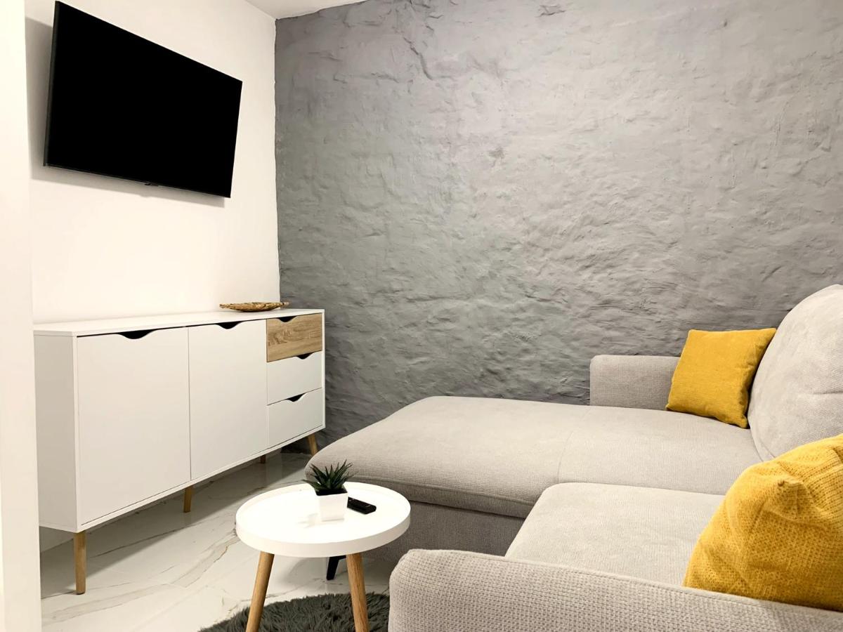 Apartment Mišo - Bed and Breakfast Šibenik