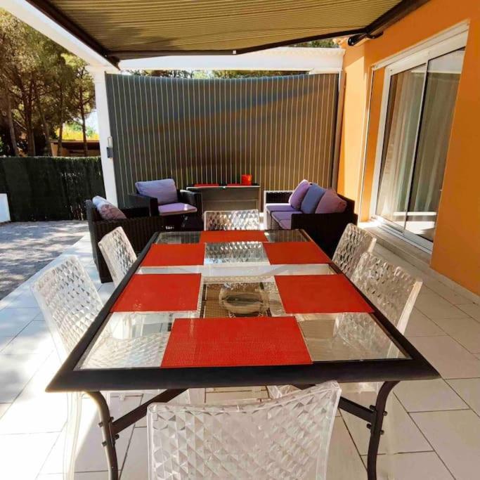 Villa des Pins - Jolie villa proche de la plage - B&B Le Grau-d'Agde