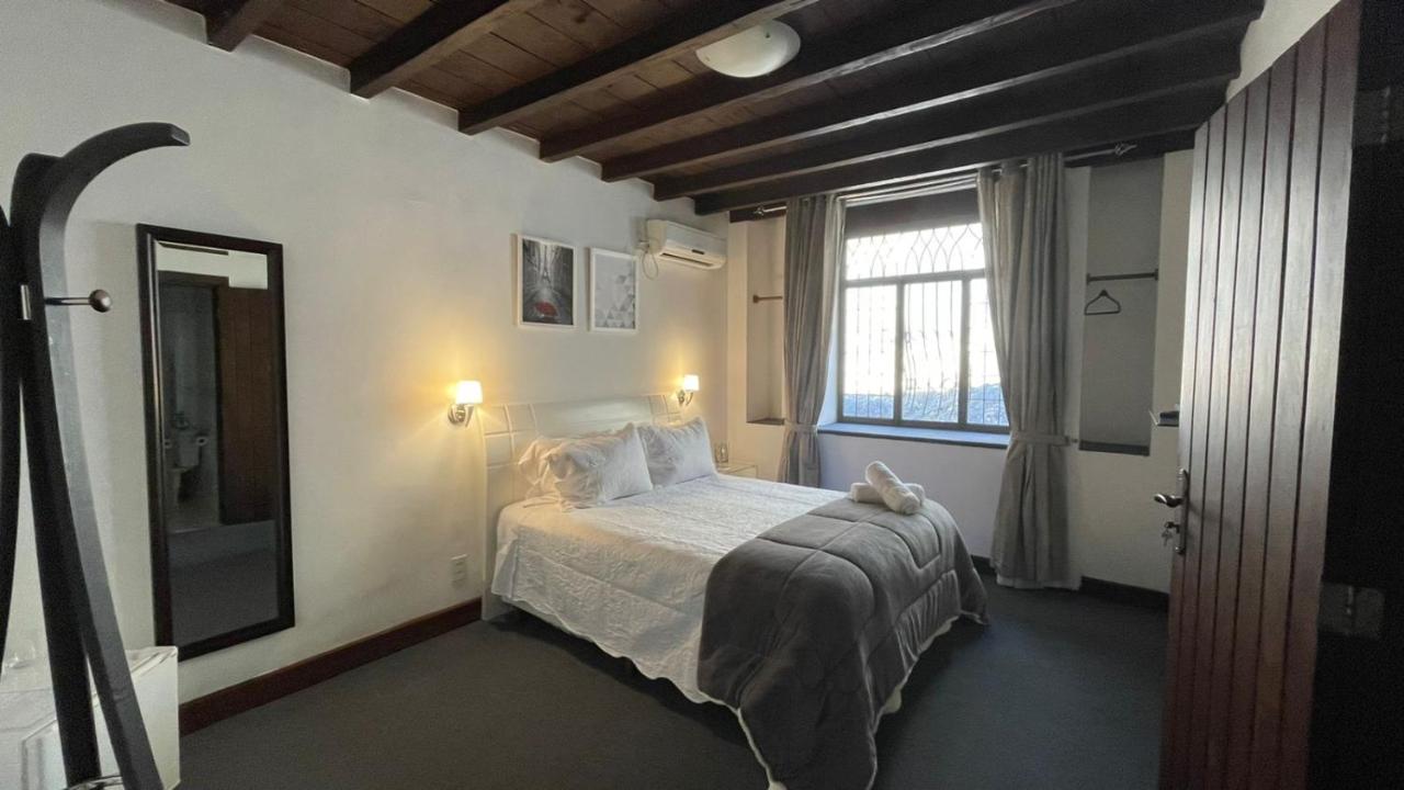 Deluxe Suite with Spa Bath