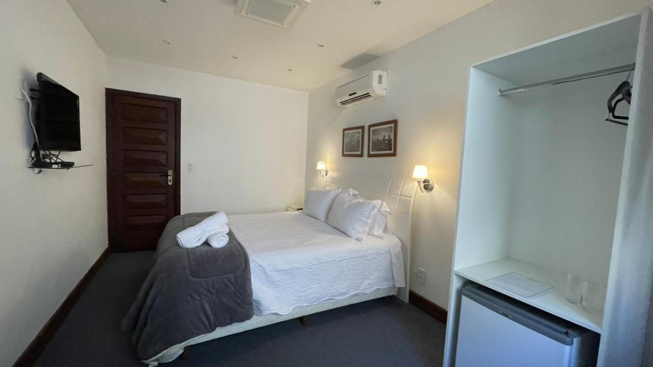 Deluxe Suite with Spa Bath