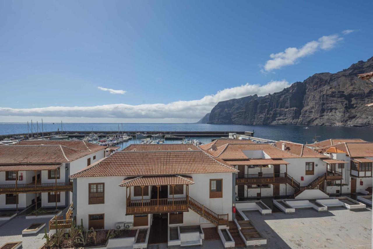 Ático Los Gigantes Vistas+WIFI 600 Mbps + Playa - Chambres d’hôtes Santiago del Teide