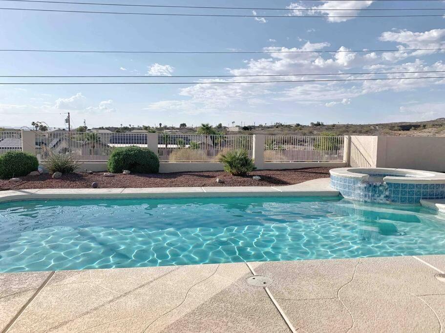 HAVALAKEVIEW STAY - POOL/SPA - POOL TABLE - SLEEPS12 - B&B