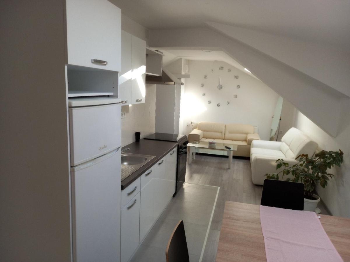 Apartmani Dubrava 2 - Ferienwohnung Zagreb
