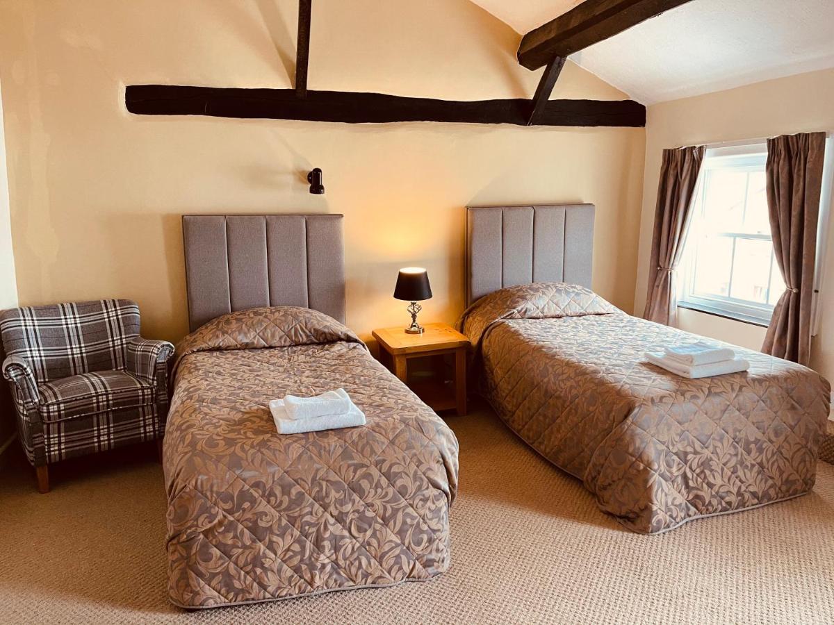 Chambre Lits Jumeaux avec Salle de Bains Privative