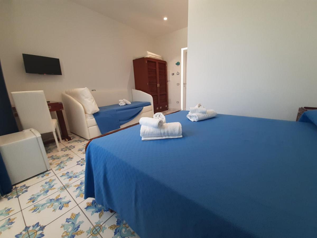 Deluxe Tweepersoonskamer met 1 of 2 Bedden en Uitzicht op Zee
