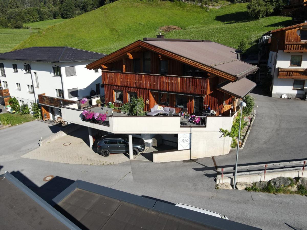 Apartamento con terraza 