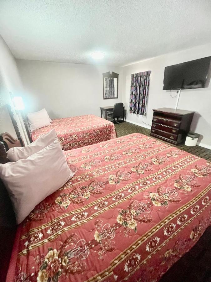 Tweepersoonskamer met 2 Tweepersoonsbedden - Rookvrij