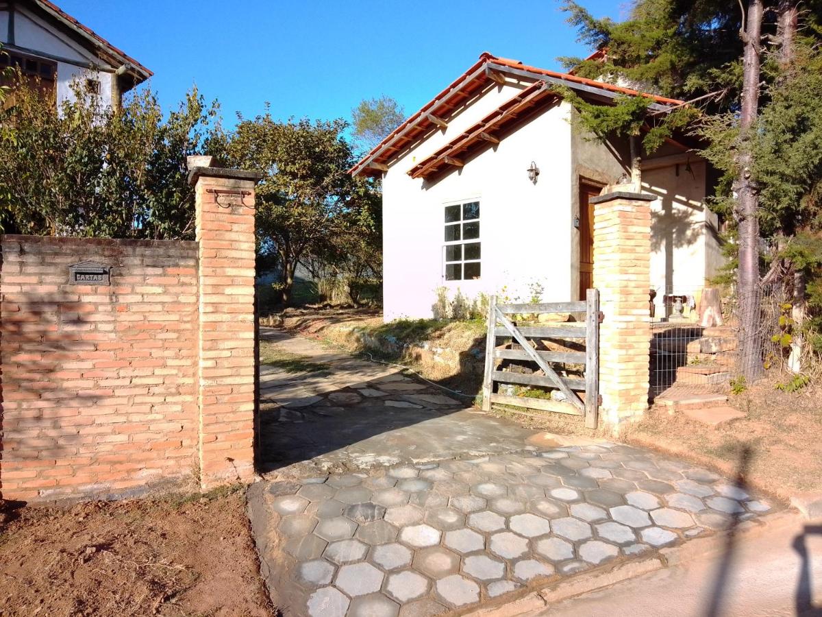 Chalé Caiçara - B&B Carrancas