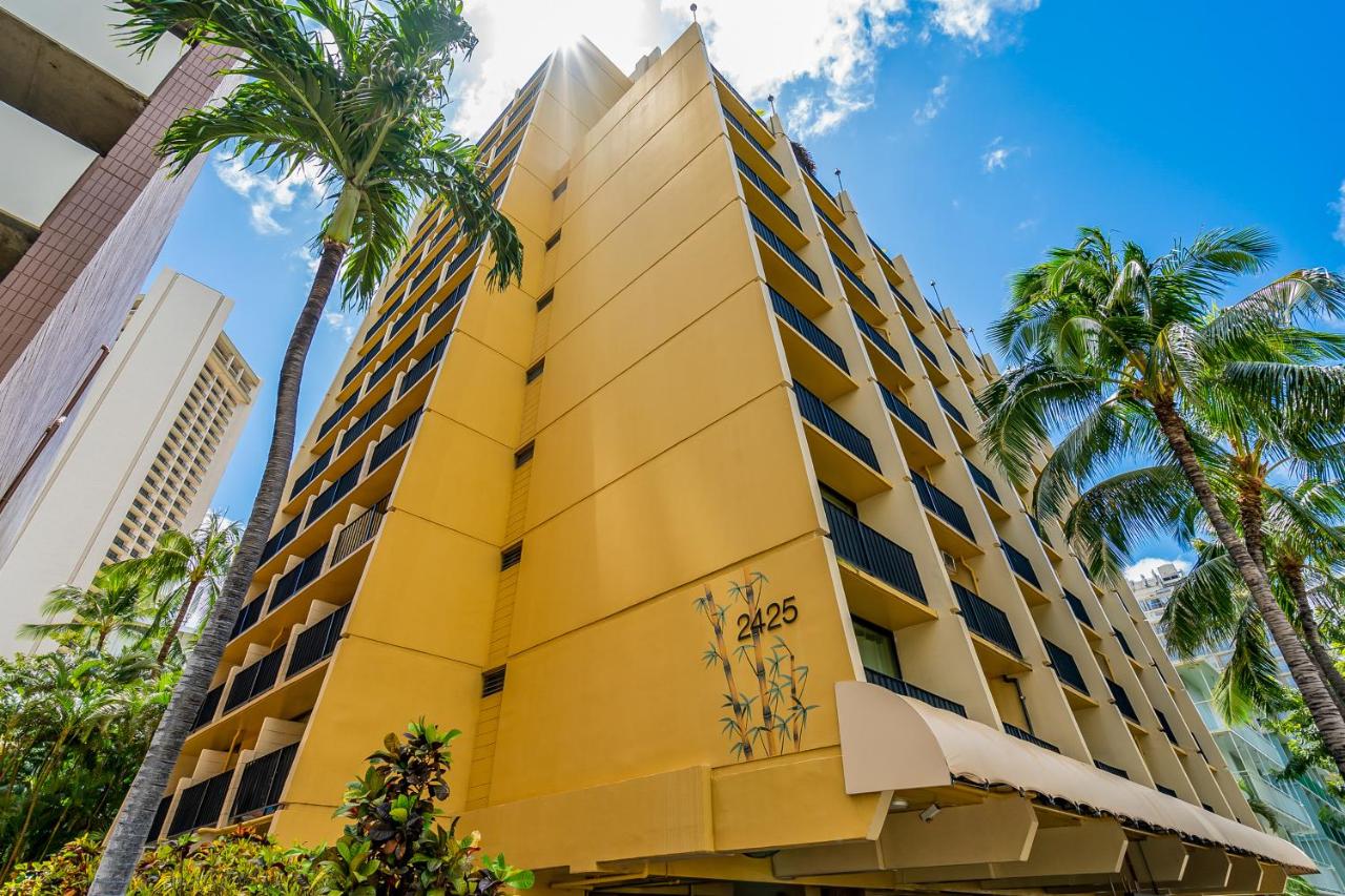 The Bamboo Oasis at Bamboo Waikiki #307 - B&B