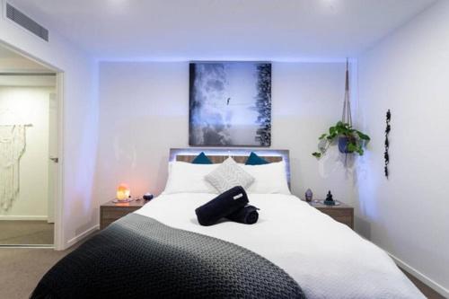 Inner city 1 bedroom Apartment with Rooftop pool and Parking - Serain Residences - B&B Brisbane