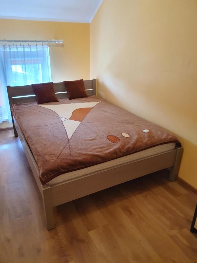 Camera Tripla con Bagno in Comune