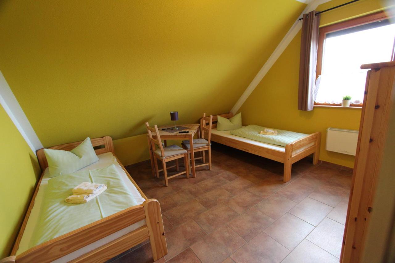 Twin Room with Shared Bathroom