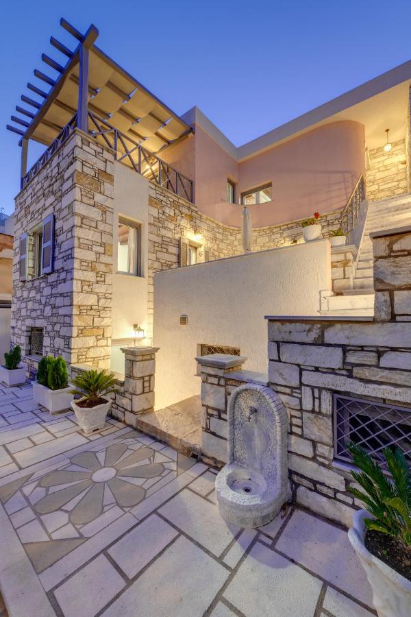 TAKIS GUESTHOUSE- Laoura-HERMOUPOLIS - B&B
