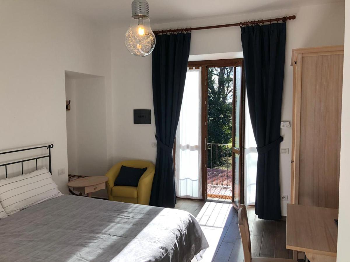 LA LOCANDA DELLA STAFFA - Bed and Breakfast Pombia