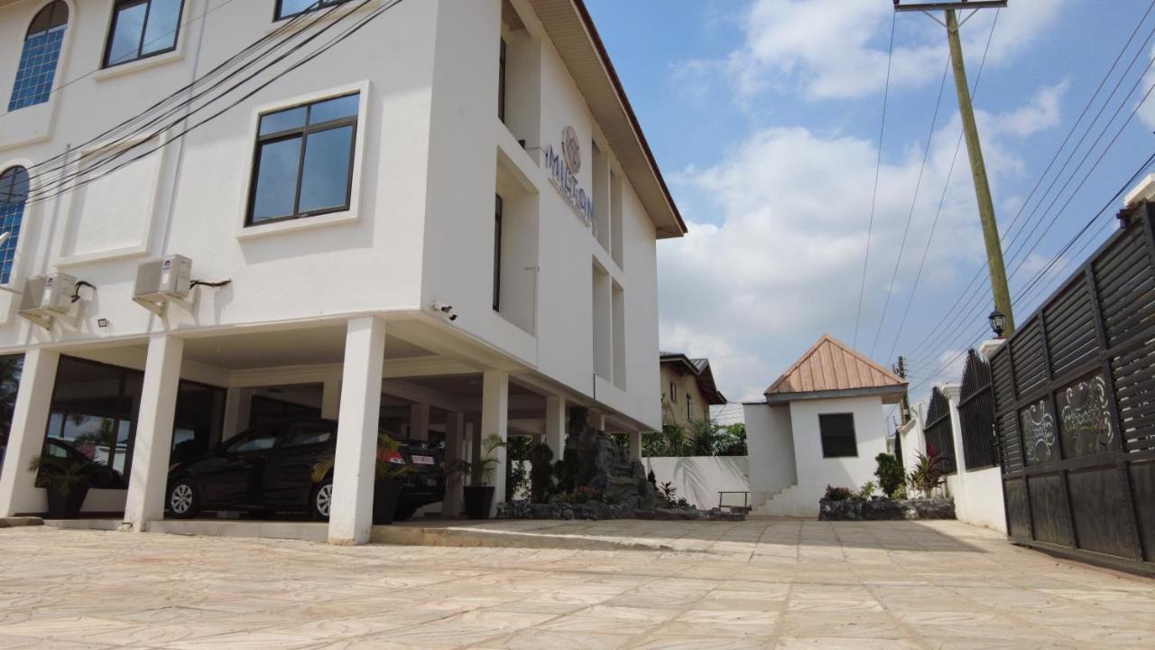 MILTON AVENUE SUITES, 2Bed - Bed and Breakfast Accra