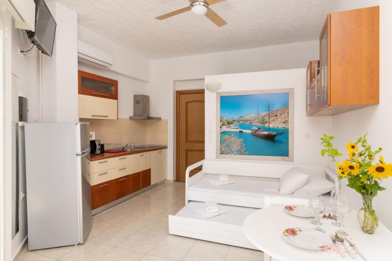 Studio with Garden View