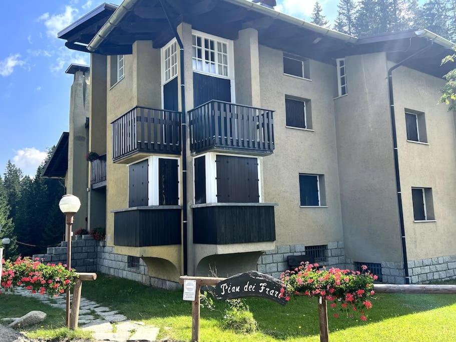 Cosy Lodge un rifugio romantico nel cuore delle Dolomiti - B&B Madonna di Campiglio