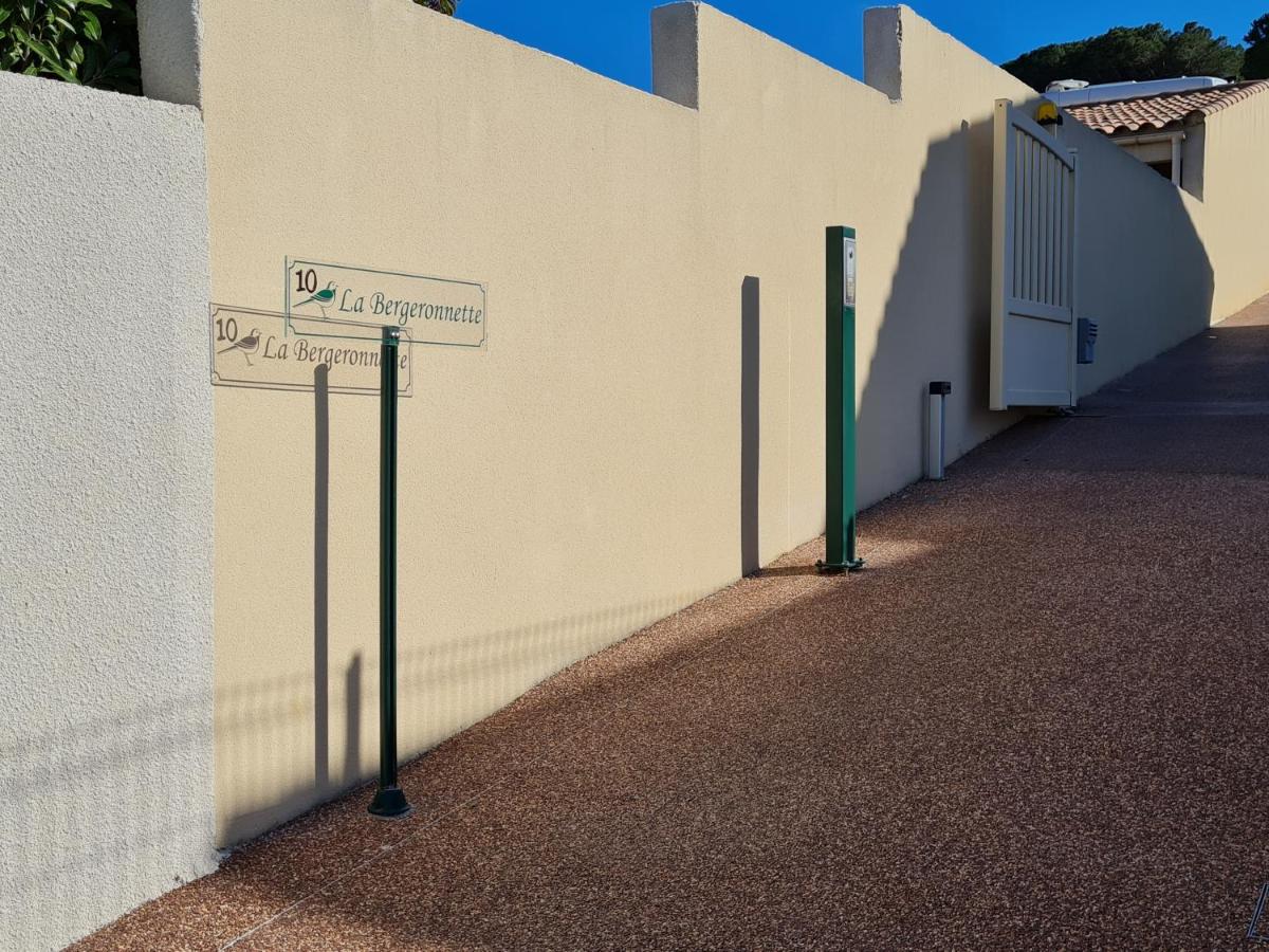 Chambres d'hôtes B&B La Bergeronnette avec piscine couverte chauffée - B&B Bizanet