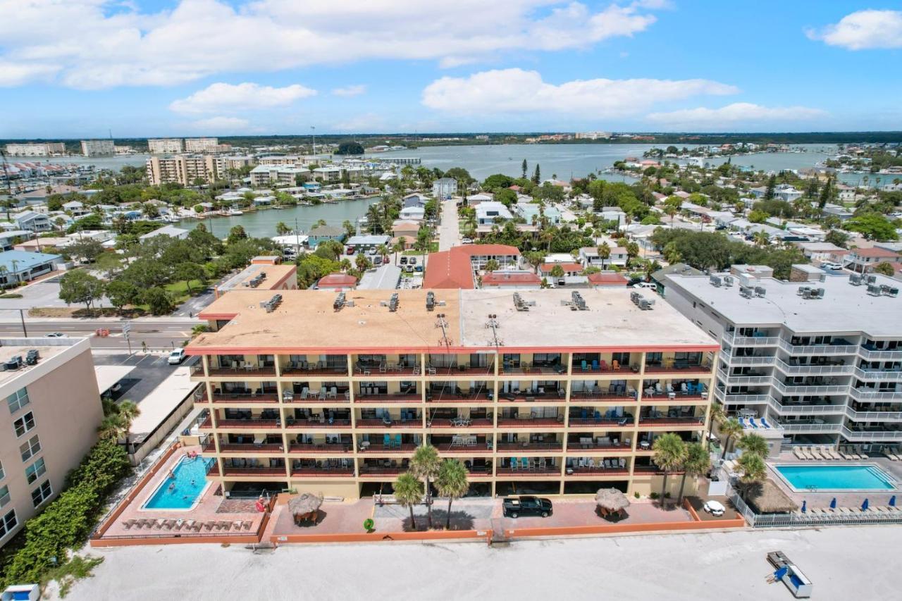 #103 Las Brisas Condo - B&B