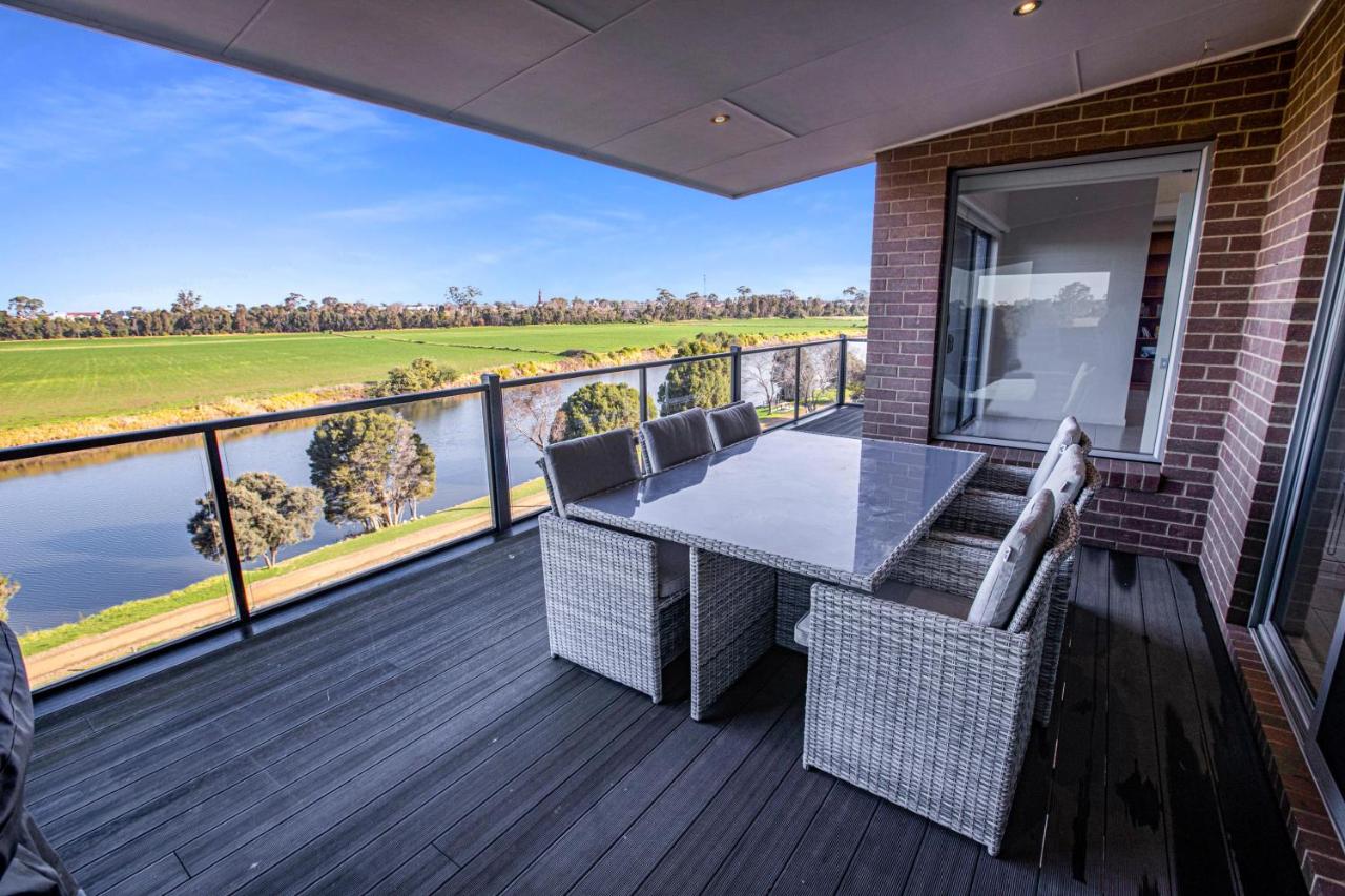 B&B Bairnsdale - Riverside Haven - Bed and Breakfast Bairnsdale