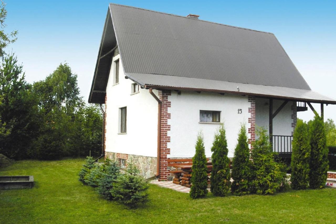 Holiday Home by Dabrowa Wielka Lake - B&B Wądzyn