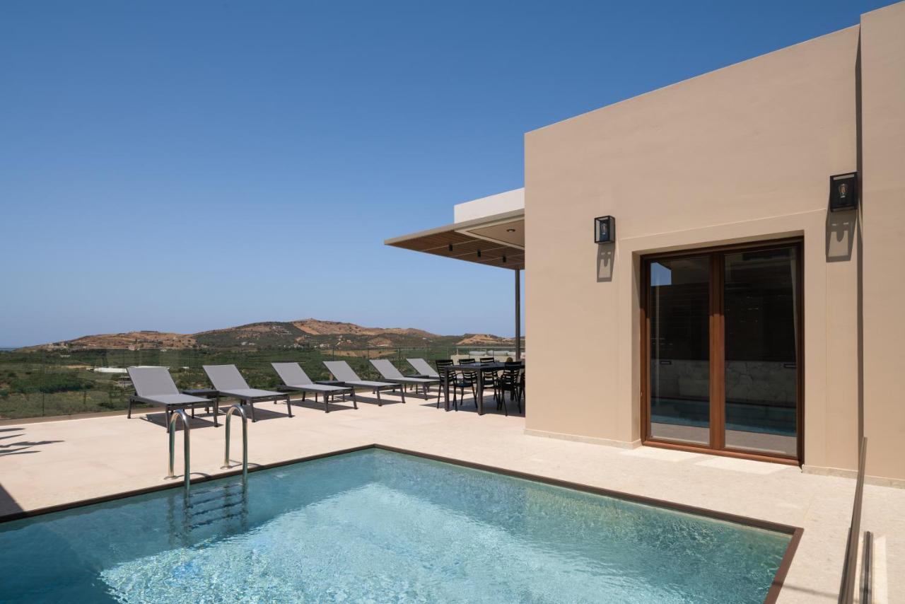 Villa con piscina privada