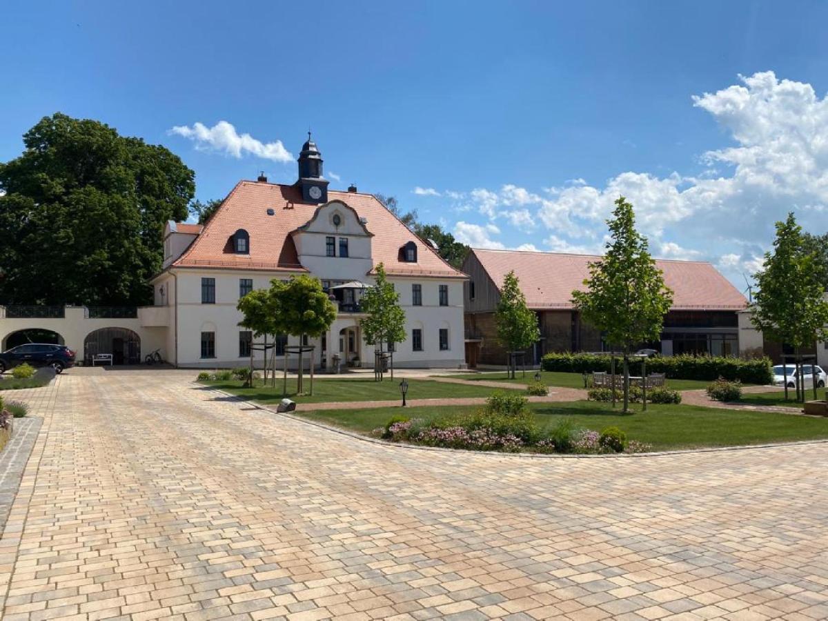 B&B Leisnig - Ferienwohnung auf Gut Börtewitz - Bed and Breakfast Leisnig