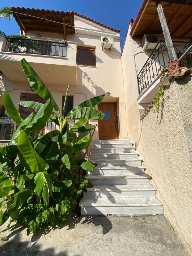 Roxani Studios-Apartments - B&B