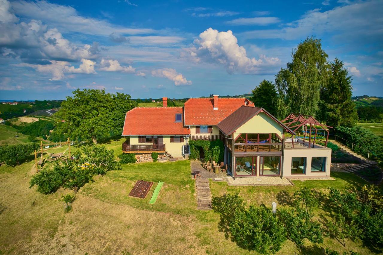 B&B Ljutomer - Holiday House Podhamer Marijan private Wellness - Bed and Breakfast Ljutomer